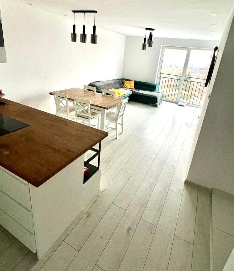 Appartamento Skyview Apartament Przemyśl Esterno foto